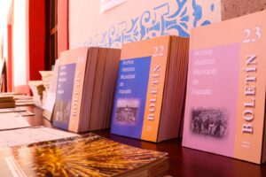 INVITAN A PRESENTACIÓN DEL LIBRO ‘NOTAS TRADICIONALES DE IRAPUATO’ INVITAN A PRESENTACIÓN DEL LIBRO ‘NOTAS TRADICIONALES DE IRAPUATO’