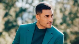 Carlos Rivera estrena nuevo album Carlos Rivera estrena nuevo album