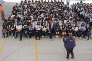 Llevan Foro de Prevención a la Secundaria Virgilio Uribe Llevan Foro de Prevención a la Secundaria Virgilio Uribe