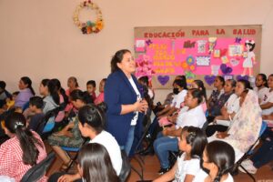 Conmemoran Día de la Mujer en Tinaja de Negrete Conmemoran Día de la Mujer en Tinaja de Negrete