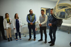 El Secretario de Salud y el alcalde del municipio de Dr. Mora emprendieron una gira de trabajo en el noreste. El Secretario de Salud y el alcalde del municipio de Dr. Mora emprendieron una gira de trabajo en el noreste.