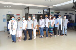 El Sistema de Salud Gto cuenta con más mujeres que hombres trabajando dentro de sus hospitales. El Sistema de Salud Gto cuenta con más mujeres que hombres trabajando dentro de sus hospitales.