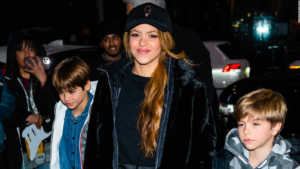 Shakira exige un alto al asedio a sus hijos en Miami: «No los sigan al colegio» Shakira exige un alto al asedio a sus hijos en Miami: «No los sigan al colegio»