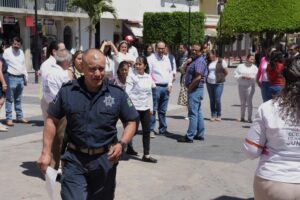 Realizan Simulacro de sismo en Abasolo Realizan Simulacro de sismo en Abasolo