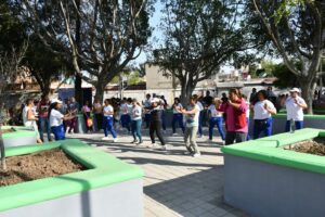 MEJORAN PARQUE VECINAL DE FRACCIONAMIENTO FLORESTA MEJORAN PARQUE VECINAL DE FRACCIONAMIENTO FLORESTA