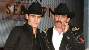 El último mensaje de Julián Figueroa en redes sociales fue para su papá Joan Sebastian El último mensaje de Julián Figueroa en redes sociales fue para su papá Joan Sebastian