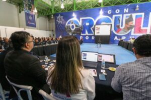 ABONA CORPORACIÓN DE SEGURIDAD A GENERACIÓN DE LA PAZ EN IRAPUATO ABONA CORPORACIÓN DE SEGURIDAD A GENERACIÓN DE LA PAZ EN IRAPUATO
