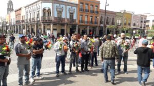 Celebran misa de la Santa Cruz para los trabajadores de Irapuato Celebran misa de la Santa Cruz para los trabajadores de Irapuato