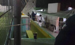 *Asesinan a seis personas en ataque armado en Atotonilco de Tula* *Asesinan a seis personas en ataque armado en Atotonilco de Tula*