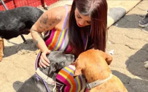 Karely Ruiz «facturará en tanga» para ayudar a refugio de perritos Karely Ruiz «facturará en tanga» para ayudar a refugio de perritos