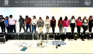Catean “call center” donde hacían fraudes bancarios y extorsiones en Neza Catean “call center” donde hacían fraudes bancarios y extorsiones en Neza