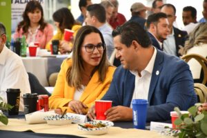 ANUNCIA GOBERNADOR CONSTRUCCIÓN DEL PUENTE DE LA SOLEDAD ANUNCIA GOBERNADOR CONSTRUCCIÓN DEL PUENTE DE LA SOLEDAD