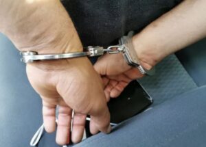 Detienen a dos sujetos por disparar a elementos de la Guardia Nacional Detienen a dos sujetos por disparar a elementos de la Guardia Nacional