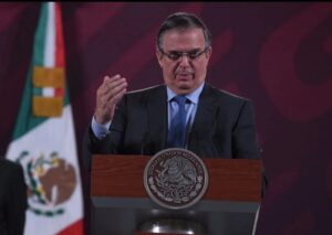 Llama Ebrard a senador Kennedy “un hombre profundamente ignorante” Llama Ebrard a senador Kennedy “un hombre profundamente ignorante”