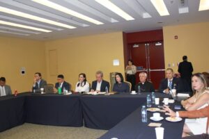 Sesiona la Mesa Ciudadana de Seguridad y Justicia de León. Sesiona la Mesa Ciudadana de Seguridad y Justicia de León.