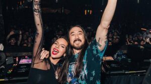 Ángela Aguilar y Steve Aoki lanzan nueva versión de «La gata bajo la lluvia» Ángela Aguilar y Steve Aoki lanzan nueva versión de «La gata bajo la lluvia»