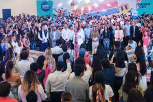 ENCABEZA SECRETARIA DE SEDESHU ENCUENTRO ESTATAL LÍDERES DE GRANDEZA 2023 ENCABEZA SECRETARIA DE SEDESHU ENCUENTRO ESTATAL LÍDERES DE GRANDEZA 2023