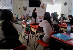 SEG en alianza con Municipio llevan a cabo acciones que favorecen la convivencia escolar Participan directivos, docentes, alumnas, alumnos, madres y padres de familia de la Secundaria General No 6. SEG en alianza con Municipio llevan a cabo acciones que favorecen la convivencia escolar Participan directivos, docentes, alumnas, alumnos, madres y padres de familia de la Secundaria General No 6.