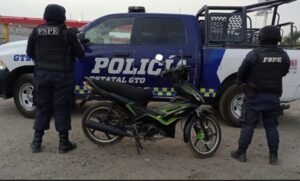 Recuperan motocicleta con reporte de robo Recuperan motocicleta con reporte de robo