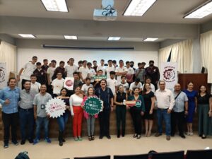 SSG realizó primer cine debate con estudiantes del CBTis 217 de Uriangato. SSG realizó primer cine debate con estudiantes del CBTis 217 de Uriangato.
