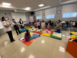 Reciben estimulación temprana 2 mil 303 menores de 5 años en Irapuato y la región. Reciben estimulación temprana 2 mil 303 menores de 5 años en Irapuato y la región.