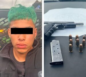 Conductor choca a propósito para llamar la atención de policías y evitar ser secuestrado Conductor choca a propósito para llamar la atención de policías y evitar ser secuestrado