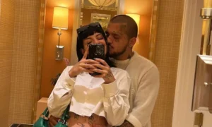 Christian Nodal y Cazzu ya revisan iglesias para su boda Christian Nodal y Cazzu ya revisan iglesias para su boda