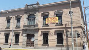 Comienzan las modificaciones de la histórica casa que fue un Sanborns Comienzan las modificaciones de la histórica casa que fue un Sanborns