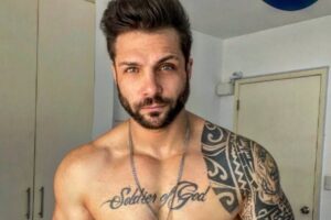 Nicola Porcella confiesa abiertamente que es pansexual Nicola Porcella confiesa abiertamente que es pansexual