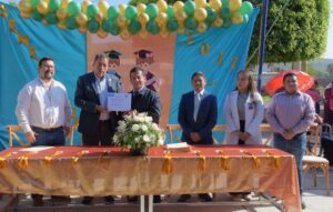 Entregan Insignia Planeth Youth a la Escuela Emiliano Zapata de Boquillas Entregan Insignia Planeth Youth a la Escuela Emiliano Zapata de Boquillas