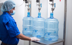 SSG realiza este año 283 visitas de verificación a purificadoras de agua y embotelladoras. SSG realiza este año 283 visitas de verificación a purificadoras de agua y embotelladoras.