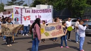 Promueven la paz para los Centros de Rehabilitación con una marcha pacífica Promueven la paz para los Centros de Rehabilitación con una marcha pacífica