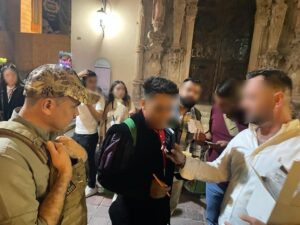 Aplican Alcoholímetro a estudiantinas, mariachis y troqueros durante Descuelgue encabezado por Navarro Aplican Alcoholímetro a estudiantinas, mariachis y troqueros durante Descuelgue encabezado por Navarro