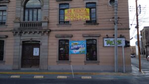 Casonas históricas de Irapuato son ahora aprovechadas para el comercio Casonas históricas de Irapuato son ahora aprovechadas para el comercio