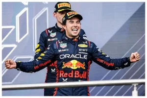 Checo Pérez asegura que ser compañero de Verstappen fue “el peor trabajo” de la Fórmula 1 Checo Pérez asegura que ser compañero de Verstappen fue “el peor trabajo” de la Fórmula 1