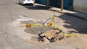 Deja Japami varios hoyos en calles de Las Reynas Deja Japami varios hoyos en calles de Las Reynas