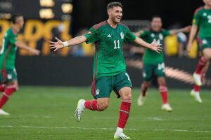 Santiago Giménez. «El título va a ser un empujón anímico para lo que viene» Santiago Giménez. «El título va a ser un empujón anímico para lo que viene»