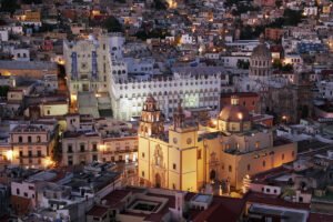 Anuncian cierres viales por rodaje de película en Guanajuato Capital Anuncian cierres viales por rodaje de película en Guanajuato Capital