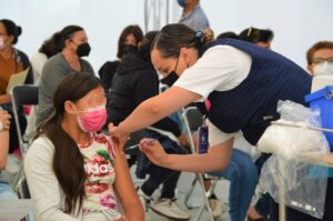 SSG anuncia campaña de Vacunación contra el VPH en niñas y adolescentes guanajuatenses. SSG anuncia campaña de Vacunación contra el VPH en niñas y adolescentes guanajuatenses.