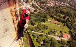 Fallece joven influencer tras caer de un edificio Fallece joven influencer tras caer de un edificio