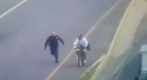 Liberan a menor que fue robada por un sujeto en su bici Liberan a menor que fue robada por un sujeto en su bici