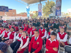 Inauguran ciclo escolar en la primaria Niños Héroes con autoridades del estado Inauguran ciclo escolar en la primaria Niños Héroes con autoridades del estado