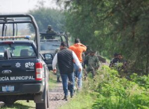 Encuentran tres cuerpos en la comunidad de los prieto. Encuentran tres cuerpos en la comunidad de los prieto.