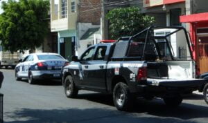 AGRADECEN PRESENCIA POLICIAL EN PARTIDO DE FÚTBOL, PERO LADRONES VOLVIERON A ROBAR FUERA DEL ESTADIO SECCIÓN 24 AGRADECEN PRESENCIA POLICIAL EN PARTIDO DE FÚTBOL, PERO LADRONES VOLVIERON A ROBAR FUERA DEL ESTADIO SECCIÓN 24