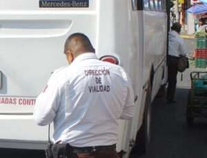INVOLUCRAN A DIRECTIVO DE VIALIDAD EN PRESUNTA AGRESIÓN A MUJER POLICÍA POR EN ACCIDENTE VIAL. INVOLUCRAN A DIRECTIVO DE VIALIDAD EN PRESUNTA AGRESIÓN A MUJER POLICÍA POR EN ACCIDENTE VIAL.