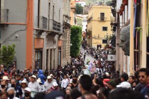 Partirá desfile patrio del jardín Embajadoras, a las 10:00 de la mañana Partirá desfile patrio del jardín Embajadoras, a las 10:00 de la mañana