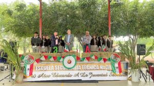 Secundaria Técnica No. 38 celebra 40 años de brindar educación a los jóvenes salmantinos Secundaria Técnica No. 38 celebra 40 años de brindar educación a los jóvenes salmantinos