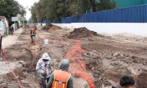 REHABILITAN LINEA DE AGUA EN AVENIDA TULIPANES REHABILITAN LINEA DE AGUA EN AVENIDA TULIPANES