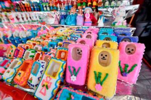 Iniciará la temporada de alfeñiques con 270 comerciantes en Irapuato Iniciará la temporada de alfeñiques con 270 comerciantes en Irapuato