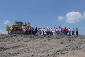 Obras y acciones para el desarrollo social en 2do Informe de Chío Cervantes Obras y acciones para el desarrollo social en 2do Informe de Chío Cervantes